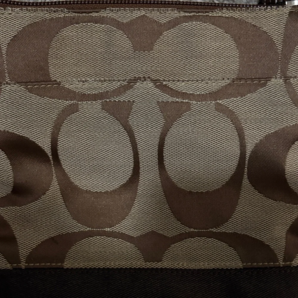 Coach Brown and Cream Crossbody Bag - Picture 6 of 11